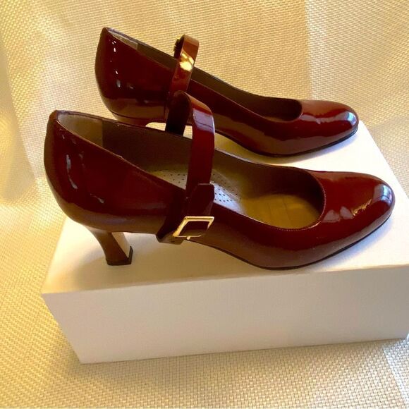 Anyi Lu red patent leather detachable strap Mary Jane pumps made in Italy 38.5 - Picture 5 of 10